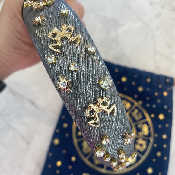 Lele Sadoughi Zodiac Gemini Alice Headband in Pewter Gray - Picture 5 of 10